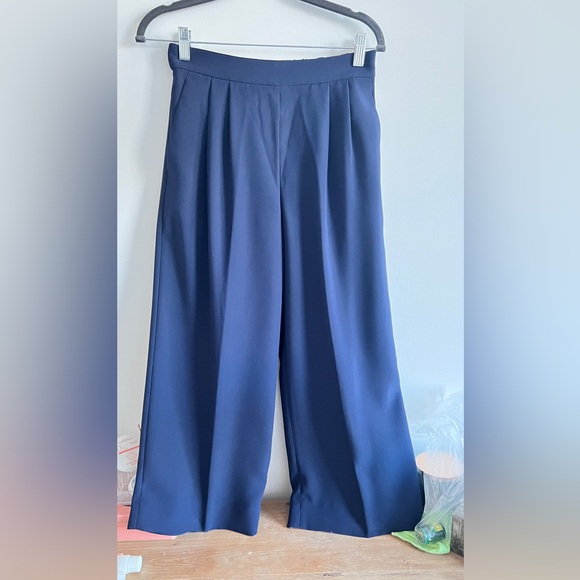 Almost new J. Crew cropped dress pants - Picture 1 of 4